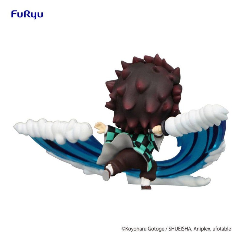 figura-hold-tanjiro-kamado-demon-slayer-kimetsu-no-yaiba-7cm