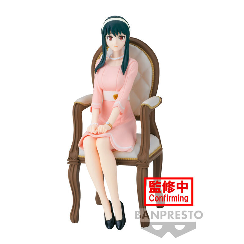 figura-yor-forger-family-photo-spy-x-family-12cm