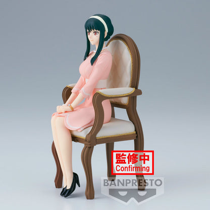 figura-yor-forger-family-photo-spy-x-family-12cm