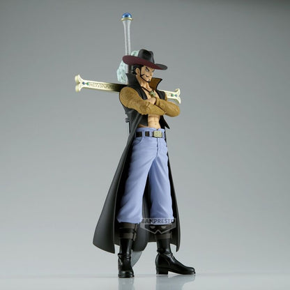 figura-banpresto-one-piece-dxf-the-grandline-series-dracule-mihawk-17cm