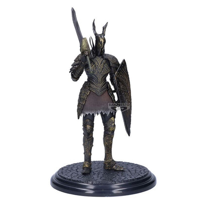 figura-black-knight-sculpt-collection-dark-souls-20cm