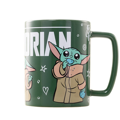 taza-funda-de-peluche-grogu-mandalorian-star-wars-440ml