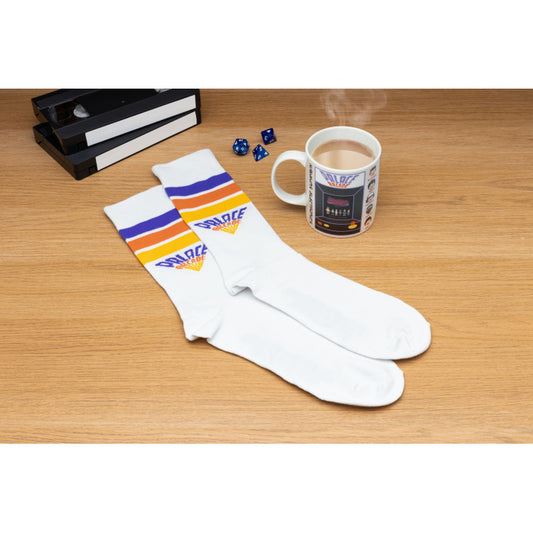 set-taza-y-calcetines-paladone-stranger